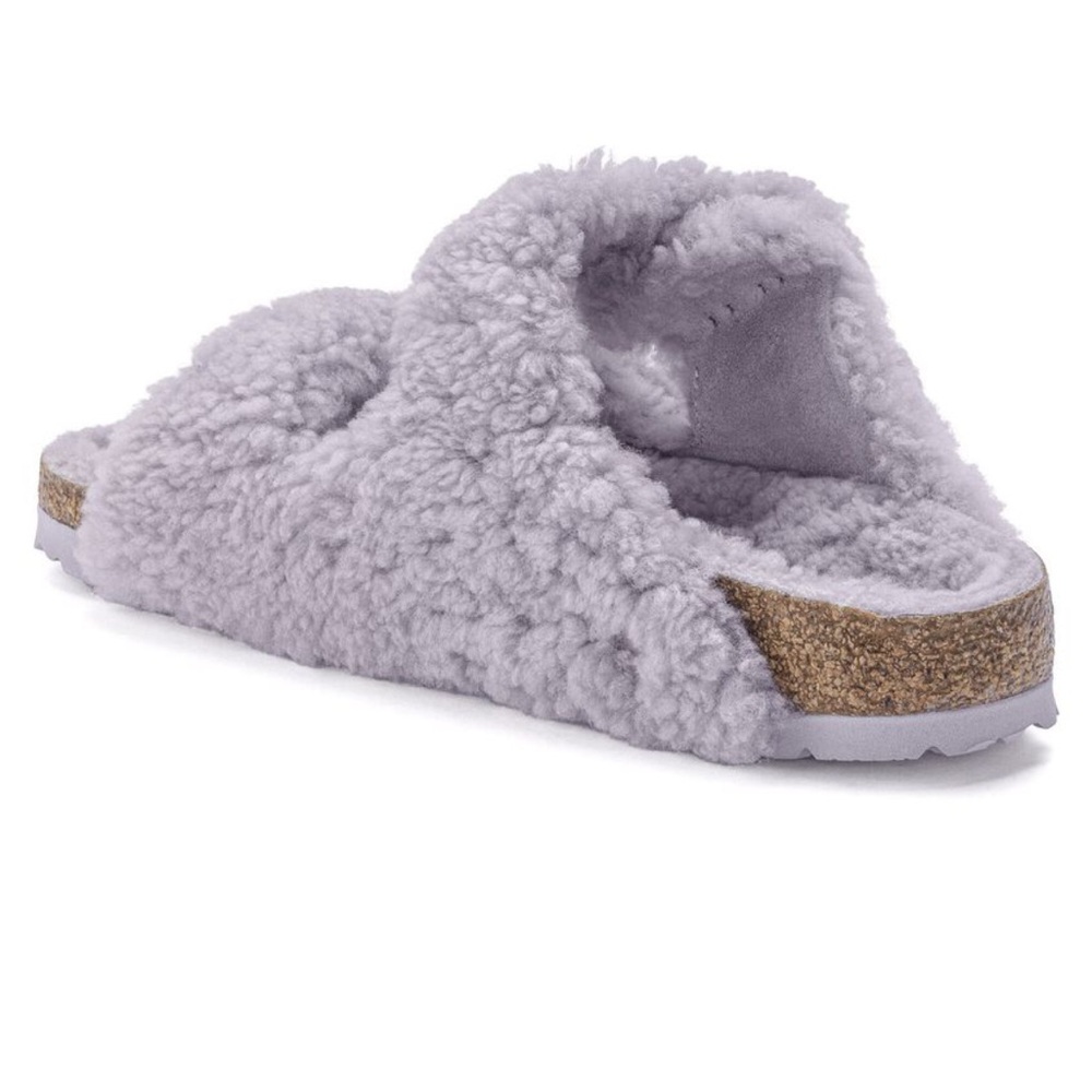 NEW Birkenstock Arizona Shearling Sandals In Purple Fog, Size 7/7.5 (38 EU) - Picture 5 of 15